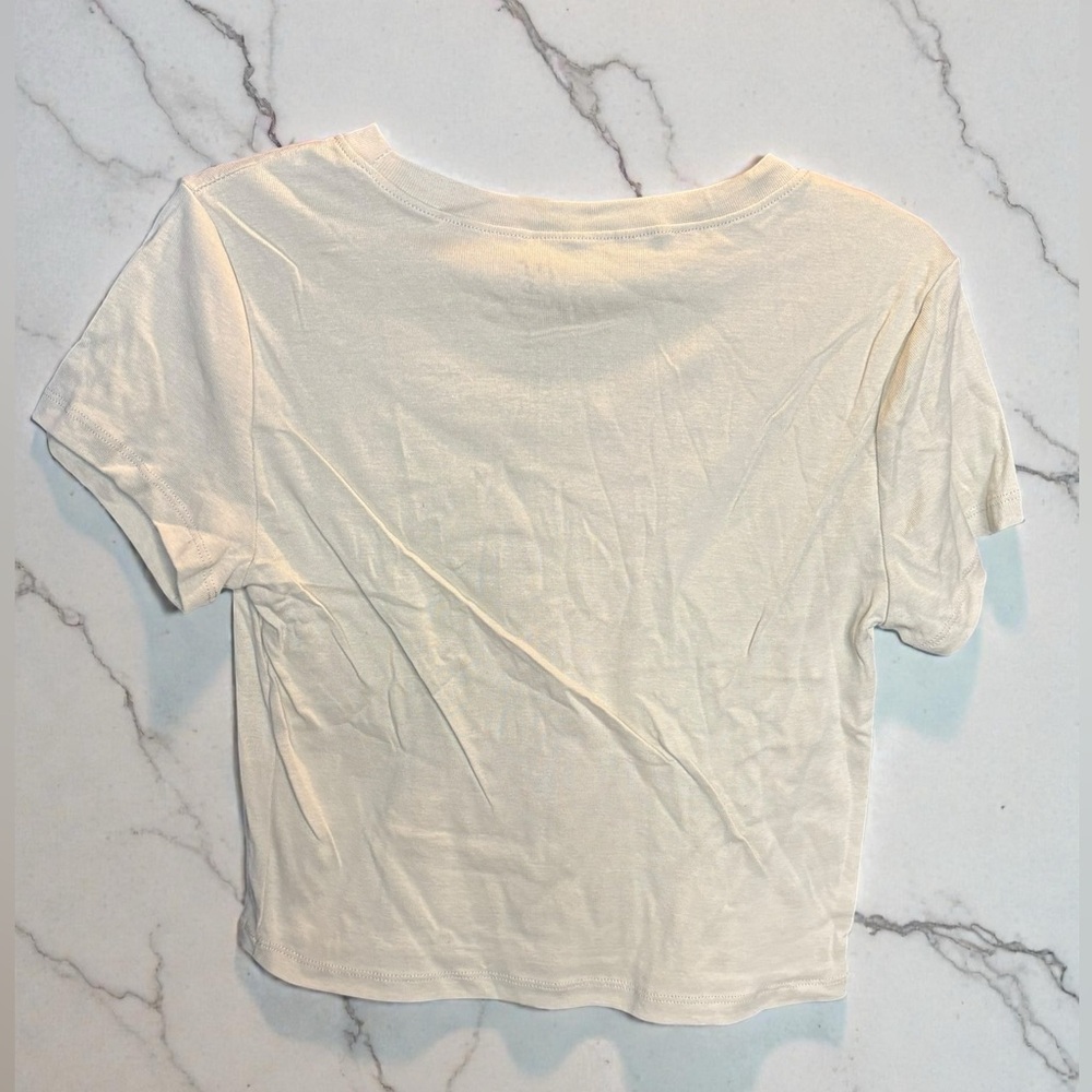 Yellowstone Dutton Ranch Women's Tee - Cream and Orange Cropped - Picture 2 of 2